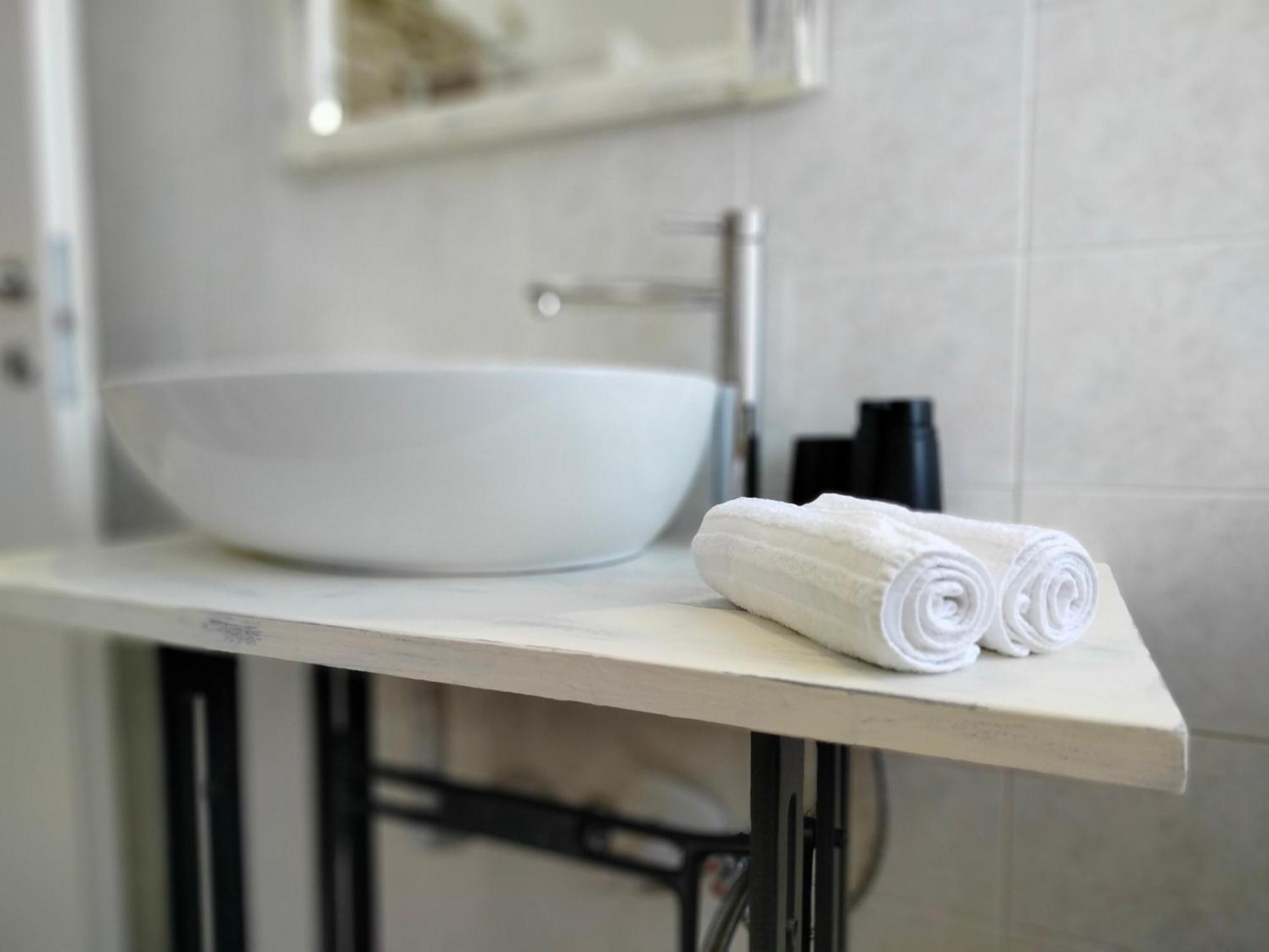 Sweetheart Apartment Busto Arsizio Eksteriør bilde